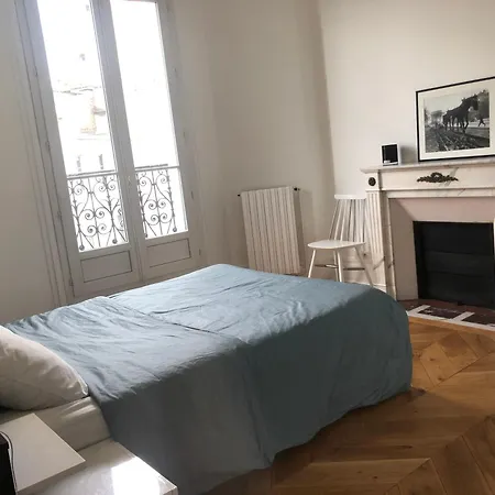Vue Tour Eiffel Et 5 Minutes Des Champs-elysees 2 16 Etoile Apartamento *